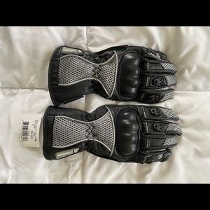 NWT Sedici Women’s Leather Motorcycle Gloves, S